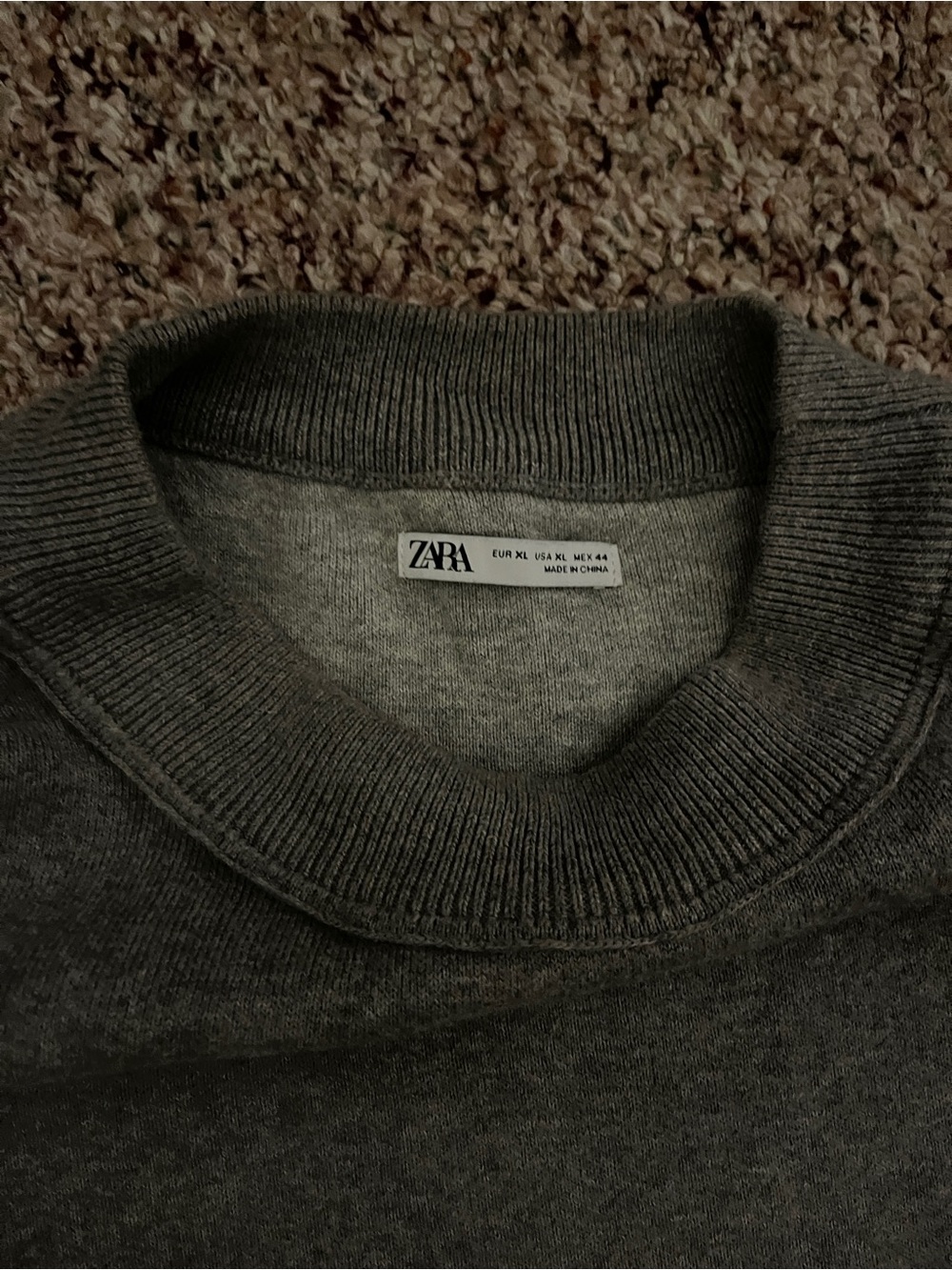 ZARA Men's Crewneck Sweater - Gray - Picture 2 of 4